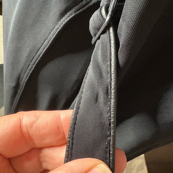 Banana Republic Black Wrap Long Sleeve Dress – Size Medium - Picture 4 of 4